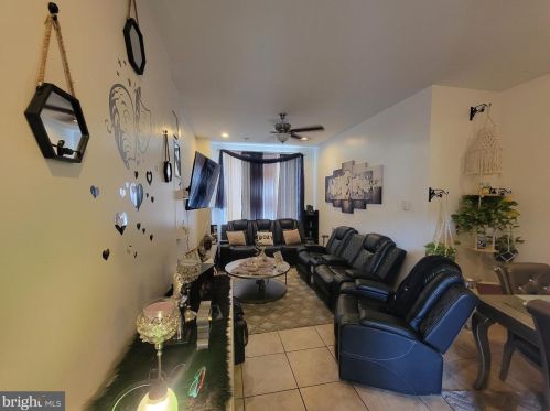 3535 8th St, Philadelphia PA 19140-4418 exterior