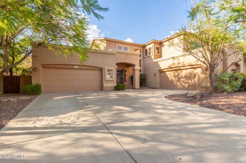 25828 44th Dr, Phoenix, AZ 85083-1651