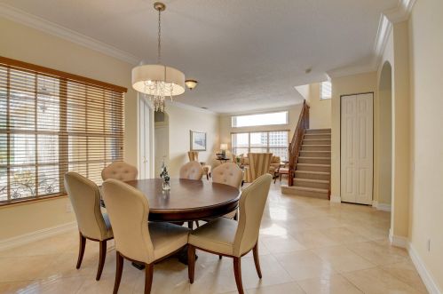 7883 Emerald Winds Cir, Boynton Beach FL 33473-7835 exterior