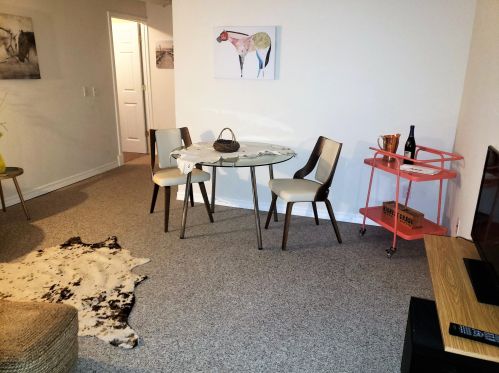 12393 Waterford Ave, Milwaukee WI 53235-4922 exterior