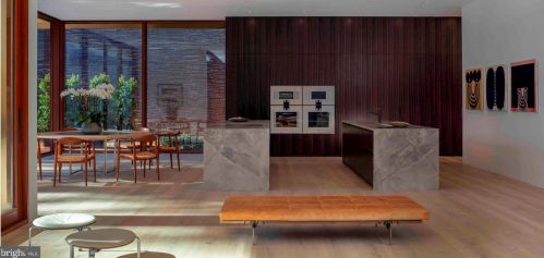 3131 Chain Brg Rd, Washington DC 20016-3301 exterior