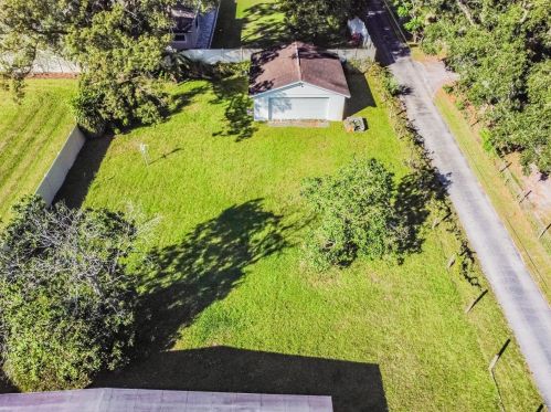 3305 Ehrlich Rd, Tampa FL  33618-2507 exterior