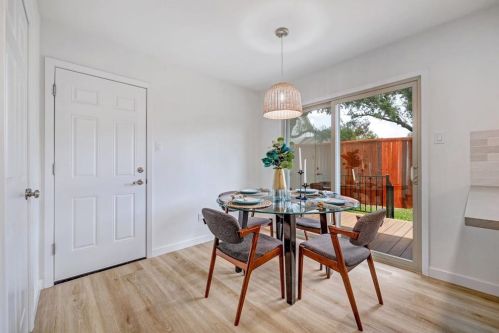 11903 Bobcat Trl, Austin TX exterior