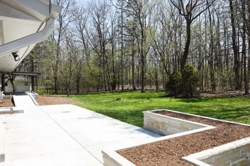 4445 Upham Ave, Milwaukee WI  53220-5122 exterior