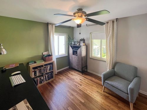 4288 Mccaslin St, Pittsburgh PA 15217-2829 exterior