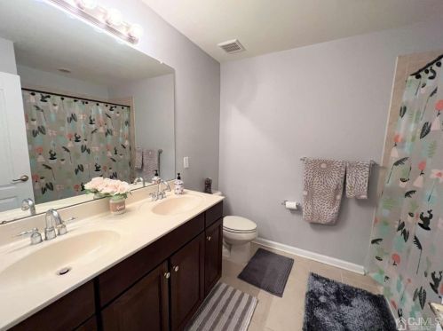 9 Edward Stec Blvd, Edison NJ 08837-7005 exterior