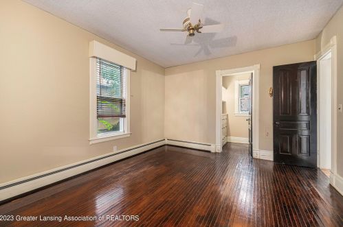 831 Cedar St, Kalamazoo MI 49007-5005 exterior