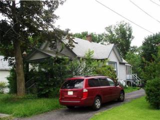 16 Evergreen Ave, Perth Amboy NJ  08863-1621 exterior