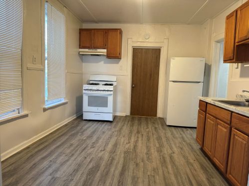 321 29 St, Milwaukee WI 53208-4204 exterior