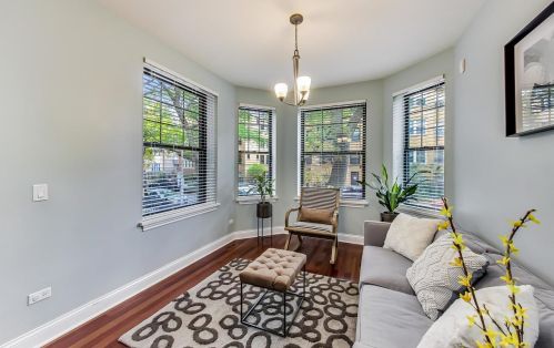 7632 Greenview Ave, Chicago, IL 60626-1232