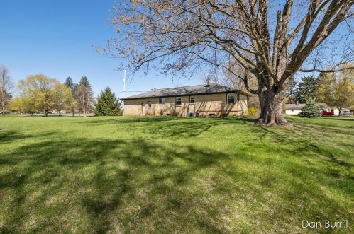 4118 68 St, Byron Township MI 49315-9428 exterior