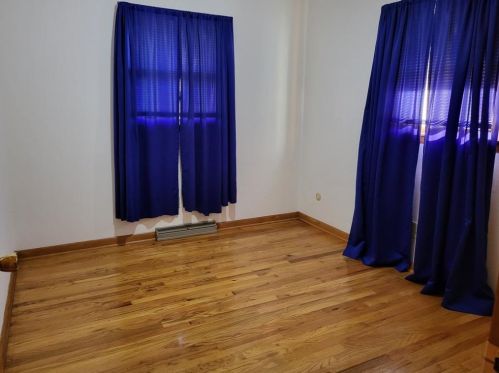 820 14 St, Mishawaka IN 46544-5527 exterior