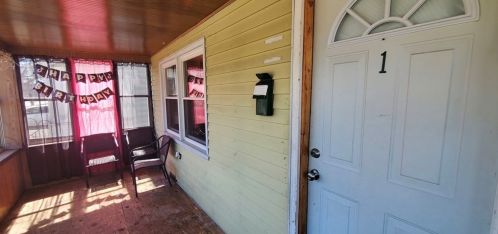 152 Oakland St, Springfield MA 01108-1738 exterior