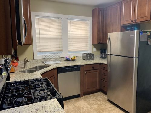 4923 Kamerling Ave, Chicago IL 60651-1812 exterior