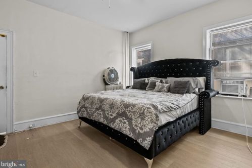 141 56 St, Philadelphia PA 19143-5306 exterior