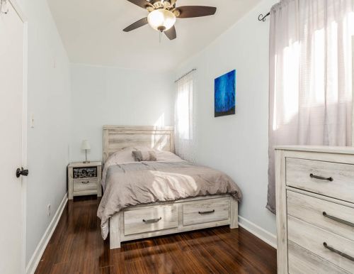 4856 Byron St, Chicago IL 60641-2604 exterior