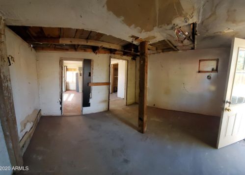 1805 31 Pl, Phoenix AZ 85008-3717 exterior