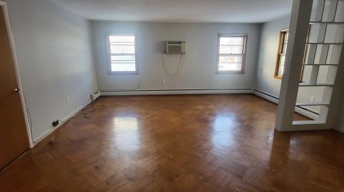 94 Hamilton St, Poughkeepsie NY  12601-4403 exterior