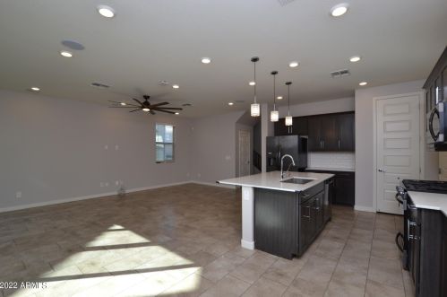 17147 9th Pl, Phoenix AZ  85022 exterior