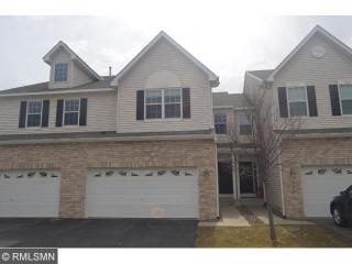 1357 White Oak Dr, Chaska, MN 55318-1401