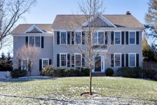 3 Garden Ln, Westport CT  06880-5316 exterior