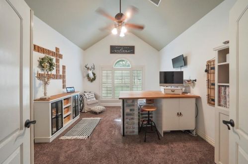 11637 Princess Ann Ct, Montgomery TX 77316-3604 exterior