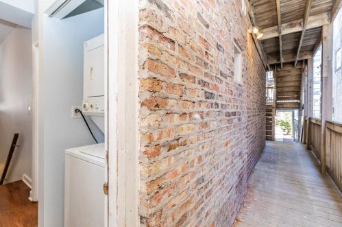 1145 61st St, Chicago IL  60637-2740 exterior