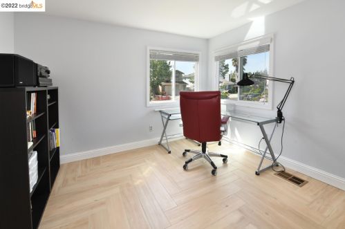 1807 Evalane Way, Concord CA 94519-2356 exterior