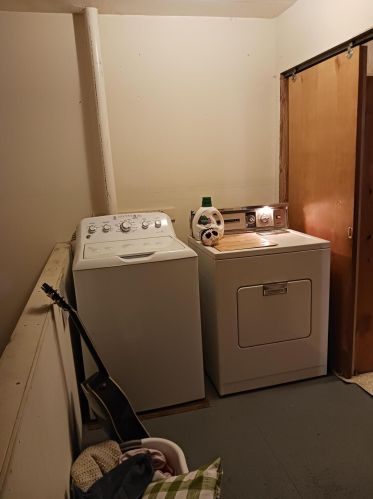 3498 Giles Rd, Meskegon MI  49445-9628 exterior