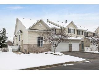 3680 Vermilion Ct, Saint Paul, MN 55122-3147