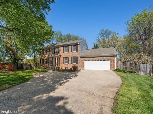 4394 Eaton Pl, Alexandria, VA 22310-2062