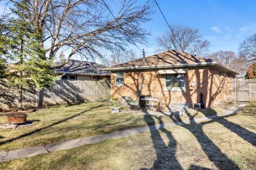 3821 80, Milwaukee WI 53214-4547 exterior