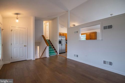 325 Columbus Ave, Littlestown PA 17340-1533 exterior