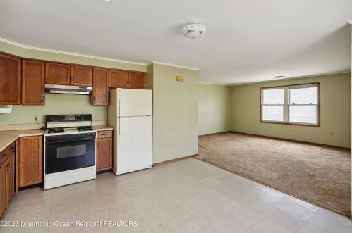 405 15 Ave, Belmar NJ 07719-2525 exterior