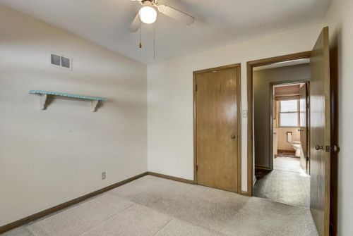 2529 70, Milwaukee WI 53223-2114 exterior