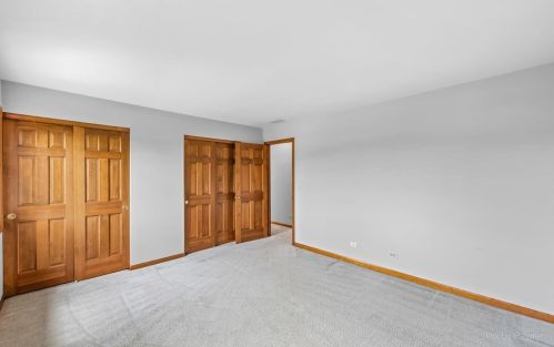 1788 Woodhaven Dr, Bull Valley IL 60014-1940 exterior