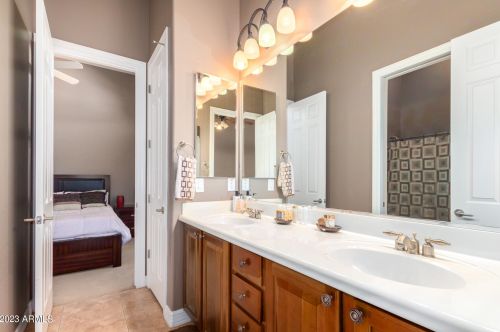 41618 Anthem Ridge Dr, Phoenix AZ 85086-1973 exterior