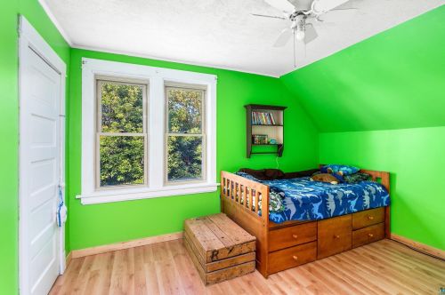 628 40th Ave, Duluth MN 55807-1632 exterior