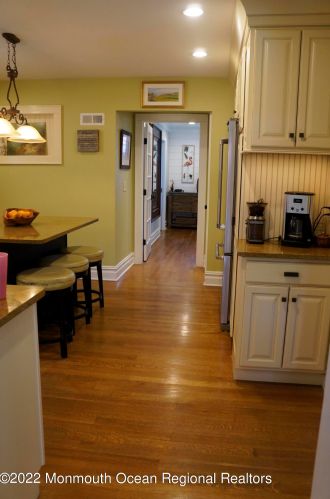 804 Atlantic Ave, Point Pleasant Beach NJ 08742-2914 exterior