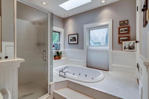 746 Gorham St, Madison WI 53703-1521 exterior