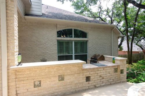 12504 Emerald Oaks Dr, Austin TX 78748 exterior