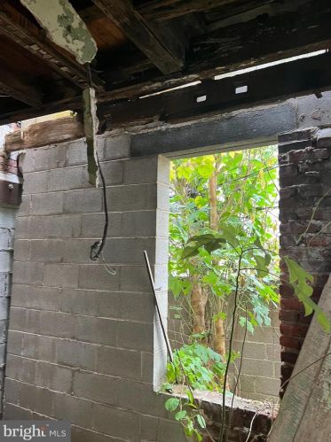 1404 16 St, Philadelphia PA 19132-2309 exterior