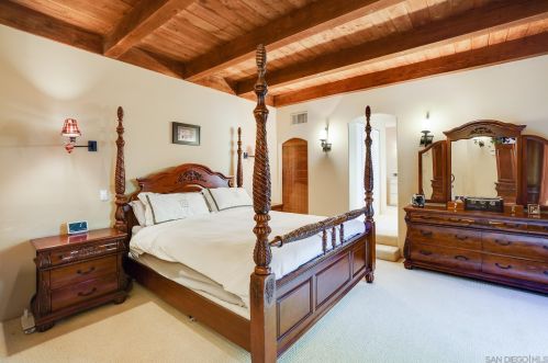 2014 14th St, Encinitas CA  92024-6805 exterior