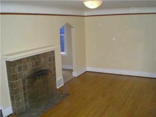 5530 25th Ave, Seattle WA  98108-3043 exterior