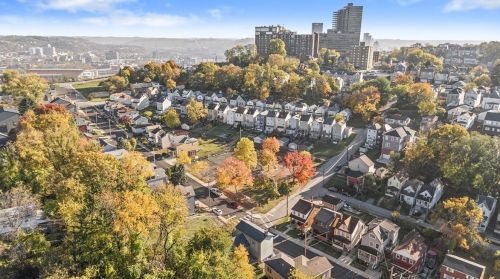 300 Shaler St, Pittsburgh PA  15211-1046 exterior