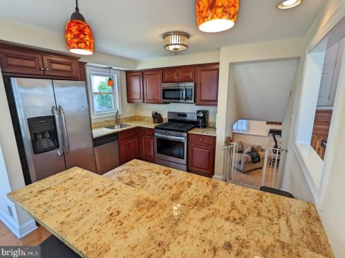 113 Greenbriar Pl, Chester PA 19014-1907 exterior