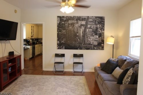 417 Forest Rd, Scotch Plains NJ  07076-1721 exterior