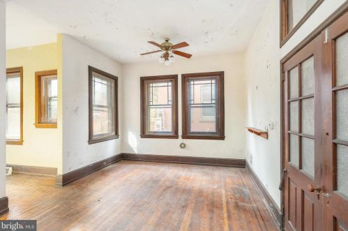 4510 Chester Ave, Philadelphia PA 19143-3706 exterior