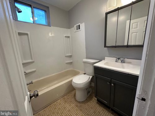 1211 Thomas St, Chester PA exterior