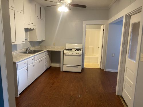 1044 Kenneth St, Meskegon MI  49442-3929 exterior